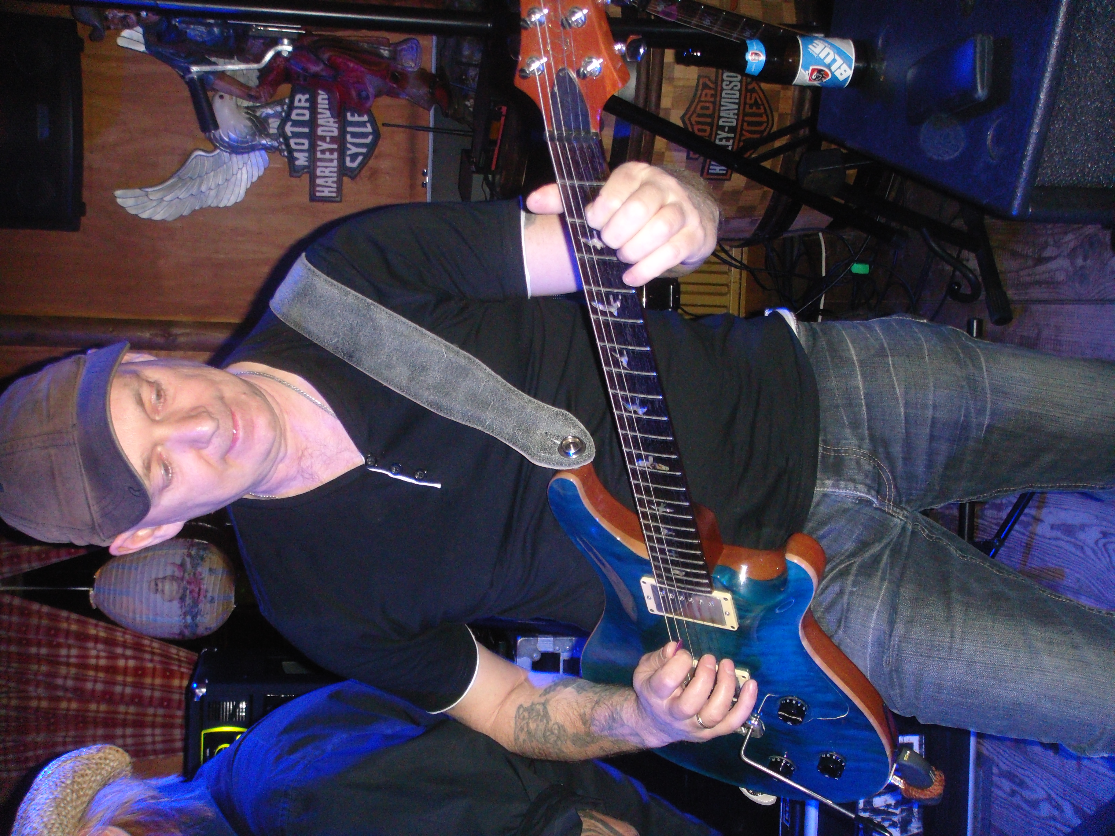 Frank, guitar player of Locura