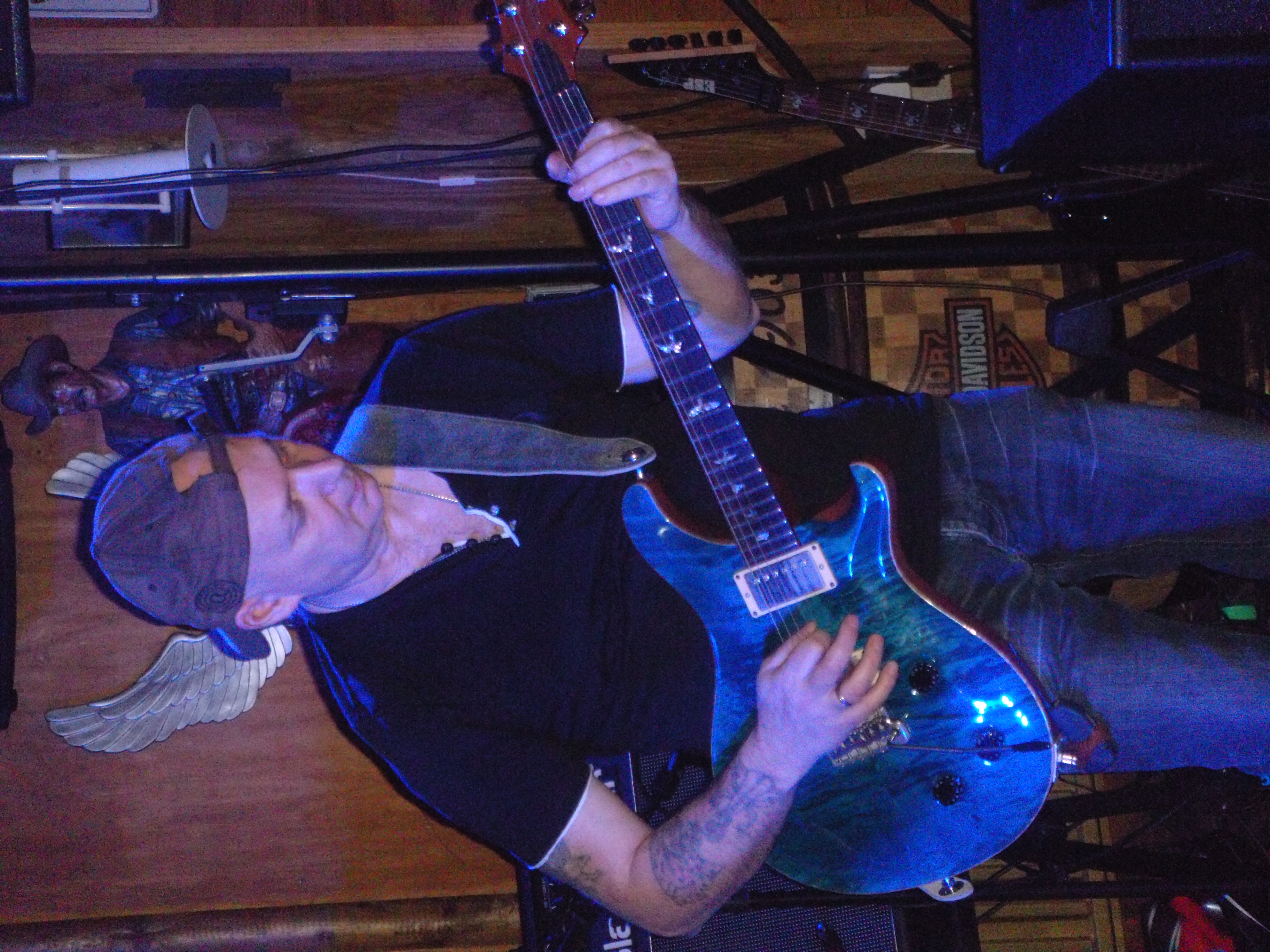 Frank, guitar player of Locura
