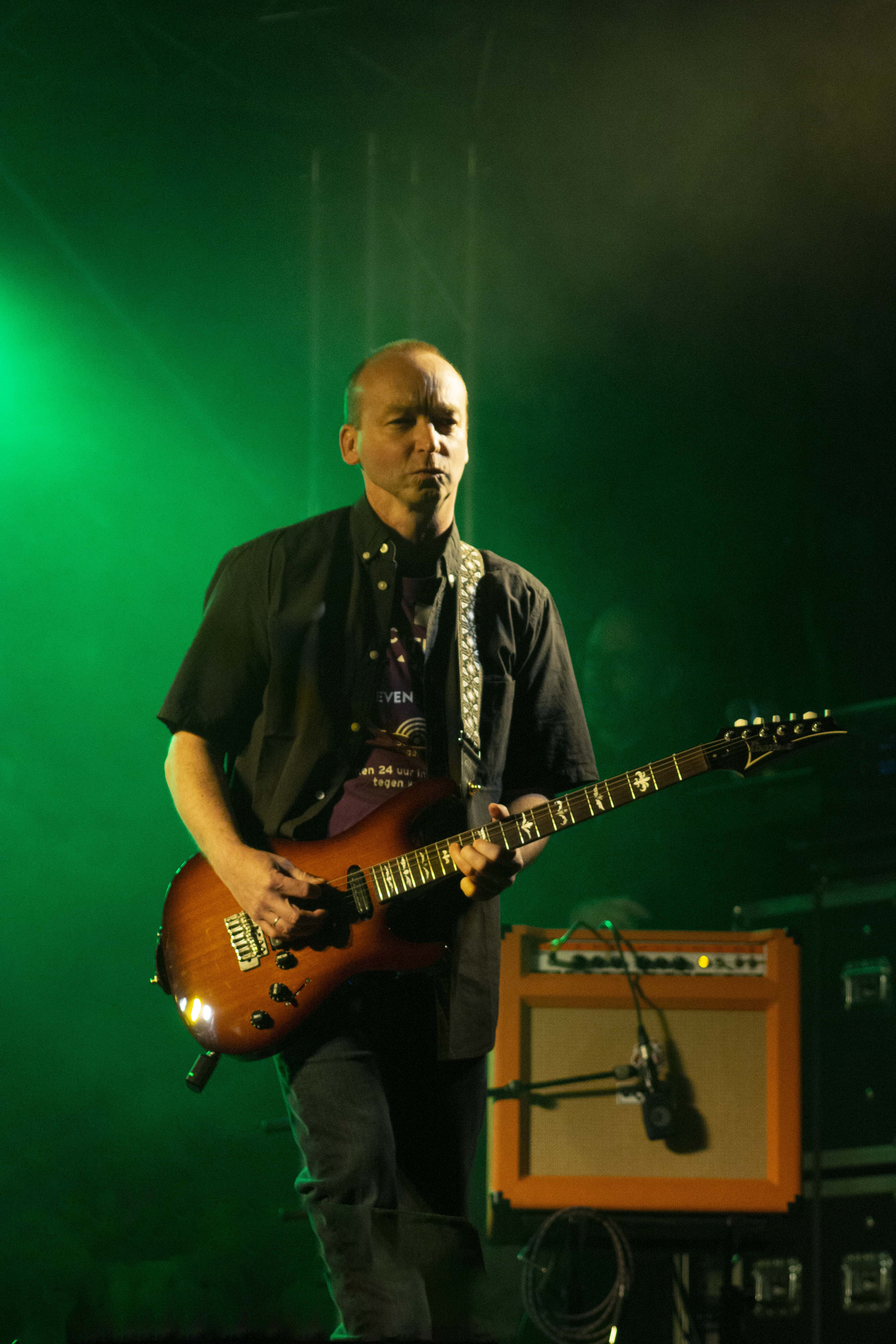 Mike, guitar player of Locura